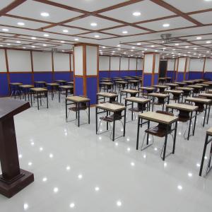 PINES Main Campus - 學校環境