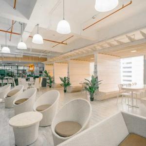 QQ English-IT - 學校環境
